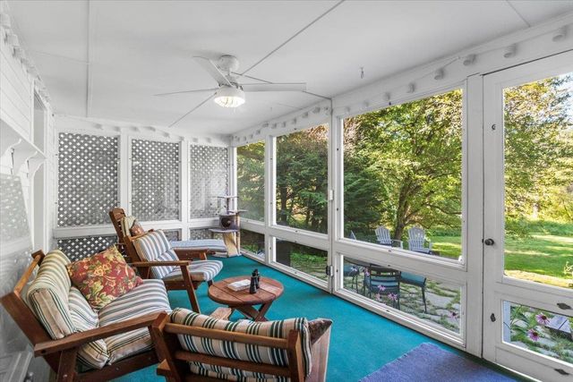 55 Monument Avenue, Bennington, VT 05201