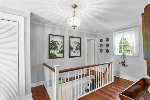 55 Monument Avenue, Bennington, VT 05201