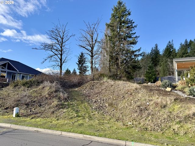 1697 N COLUMBIA RIDGE Way, Washougal, WA 98671