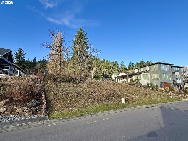 1697 N COLUMBIA RIDGE Way, Washougal, WA 98671