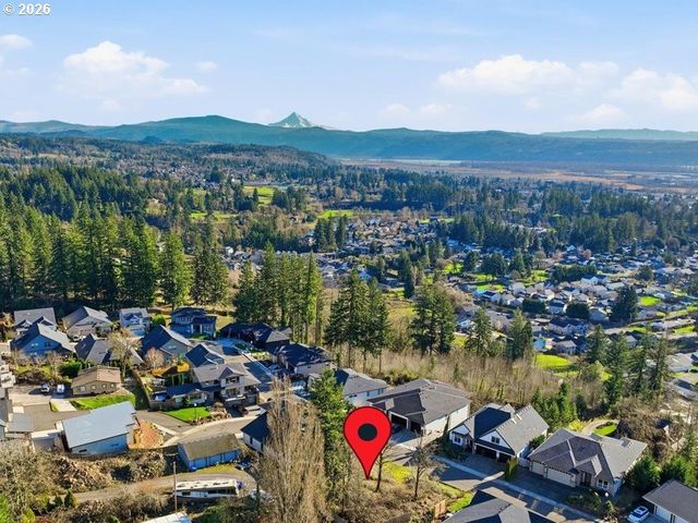1697 N COLUMBIA RIDGE Way, Washougal, WA 98671