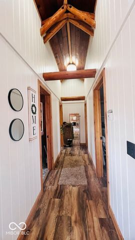 2530 S Glen Cove, Martinsville, IN 46151