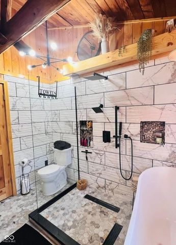 2530 S Glen Cove, Martinsville, IN 46151