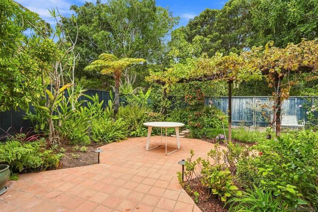 5849 Caminito Del Estio, La Jolla, CA 92037