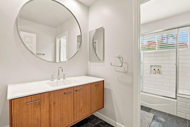 5849 Caminito Del Estio, La Jolla, CA 92037