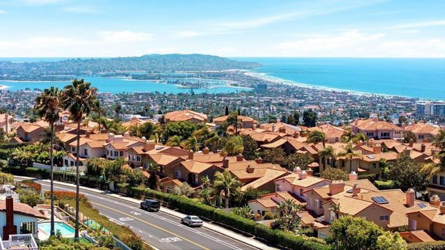 5849 Caminito Del Estio, La Jolla, CA 92037