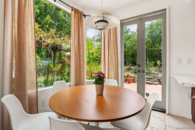 5849 Caminito Del Estio, La Jolla, CA 92037
