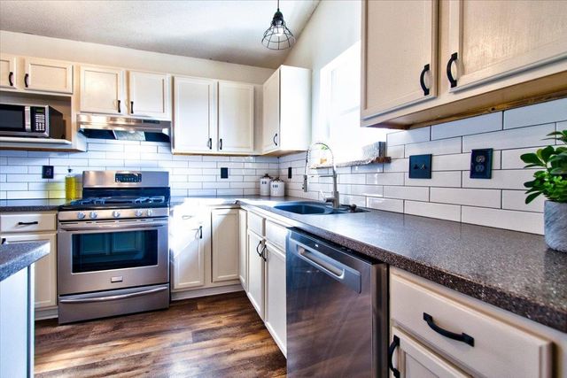 1905 S Milstead St, Wichita, KS 67209