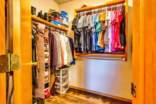 1905 S Milstead St, Wichita, KS 67209