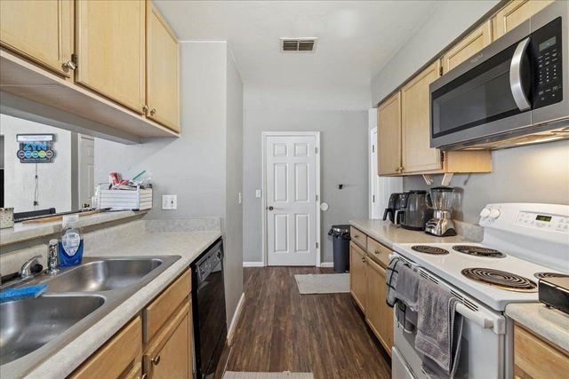 500 Ausley Road, Tallahassee, FL 32304