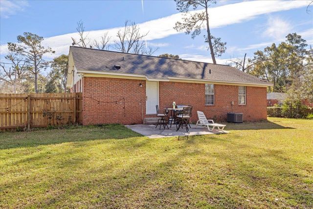 500 Ausley Road, Tallahassee, FL 32304