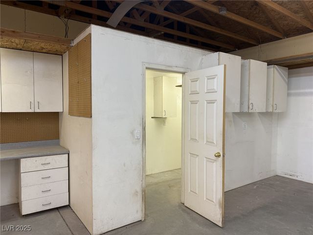 3471 Unicorn Avenue, Pahrump, NV 89048