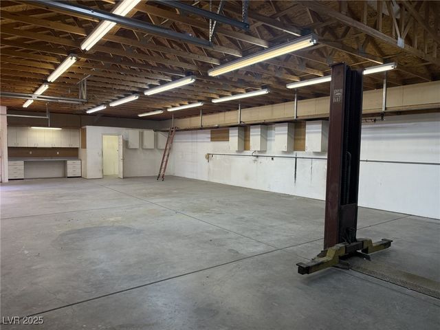 3471 Unicorn Avenue, Pahrump, NV 89048