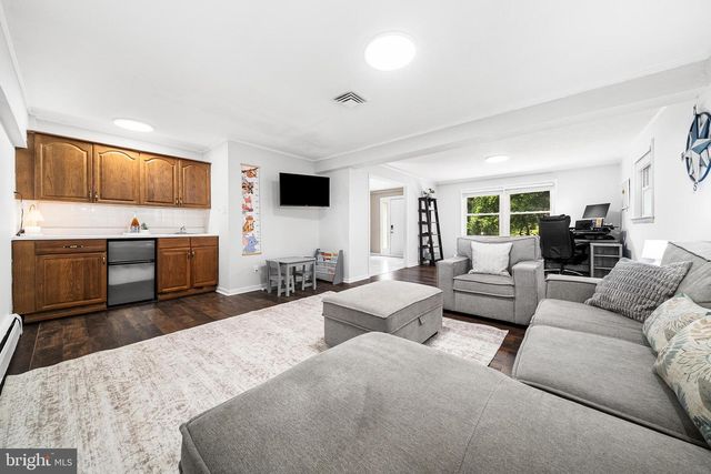 1213 DALE DR, Silver Spring, MD 20910
