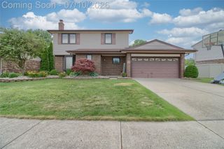 19596 Dawnshire Drive, Brownstown Charter Township, MI 48193