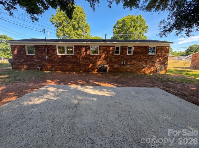 4030 Angus Drive, Gastonia, NC 28056