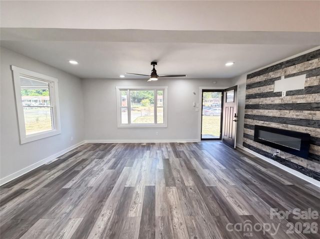 4030 Angus Drive, Gastonia, NC 28056