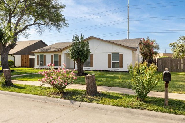 1024 Amur Street, Mesquite, TX 75150