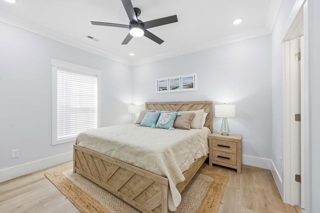 2302 Seaseeker Ln., Myrtle Beach, SC 29577