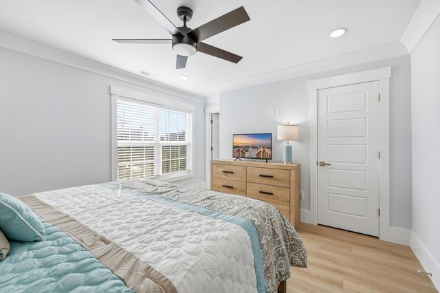 2302 Seaseeker Ln., Myrtle Beach, SC 29577