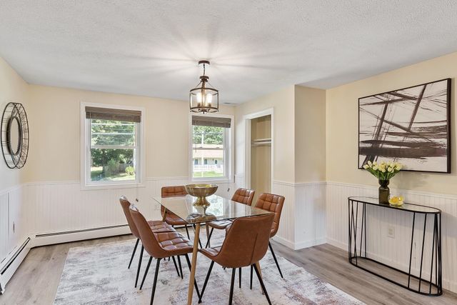 33 Thornton Road, Nashua, NH 03063