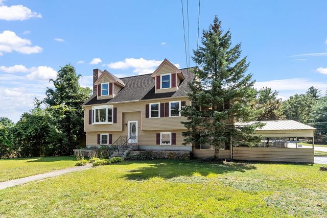 33 Thornton Road, Nashua, NH 03063