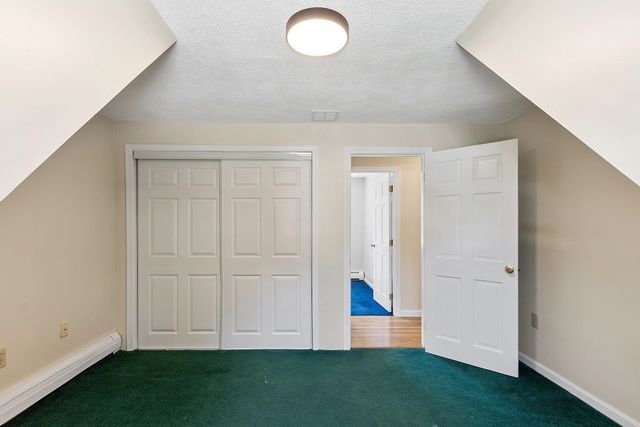 33 Thornton Road, Nashua, NH 03063