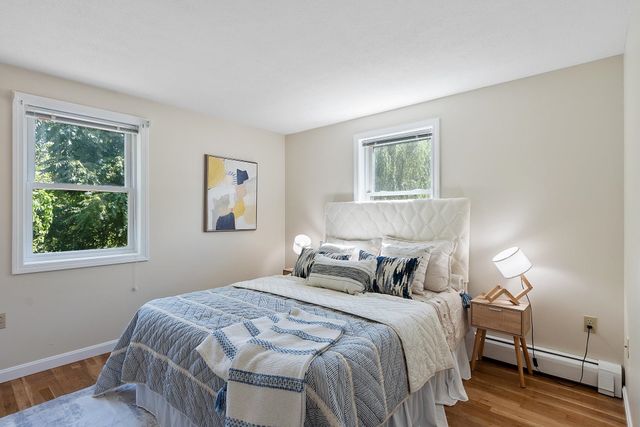 33 Thornton Road, Nashua, NH 03063