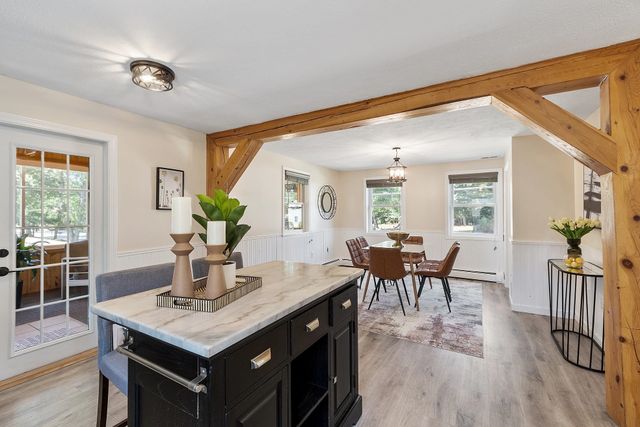 33 Thornton Road, Nashua, NH 03063