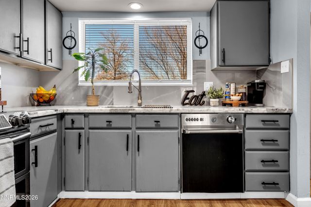 562 Smithridge Park, Reno, NV 89502