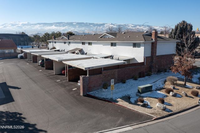 562 Smithridge Park, Reno, NV 89502