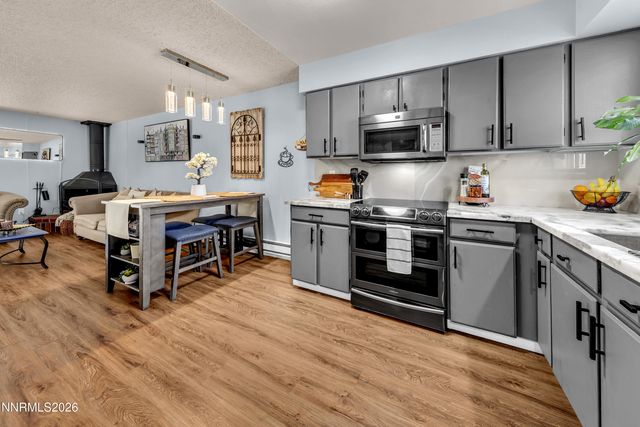 562 Smithridge Park, Reno, NV 89502