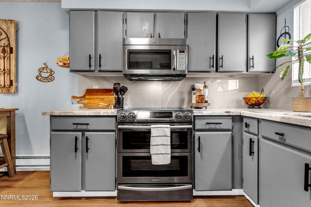 562 Smithridge Park, Reno, NV 89502