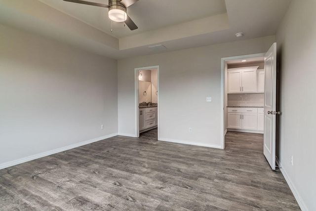 938 S Pindall Lane, Nixa, MO 65714