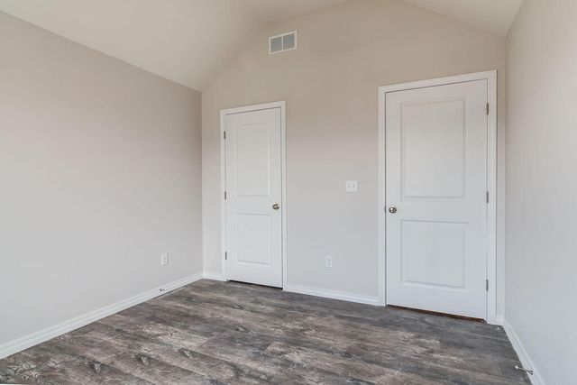 938 S Pindall Lane, Nixa, MO 65714