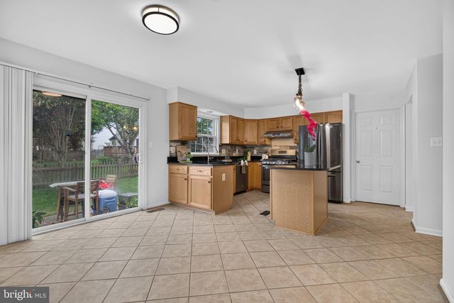 6912 SUSQUEHANNA RD, Gainesville, VA 20155
