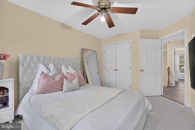 6912 SUSQUEHANNA RD, Gainesville, VA 20155