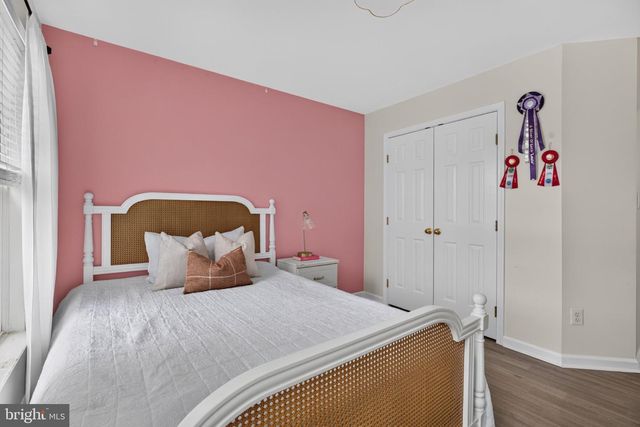 6912 SUSQUEHANNA RD, Gainesville, VA 20155