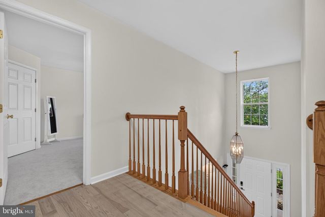 6912 SUSQUEHANNA RD, Gainesville, VA 20155