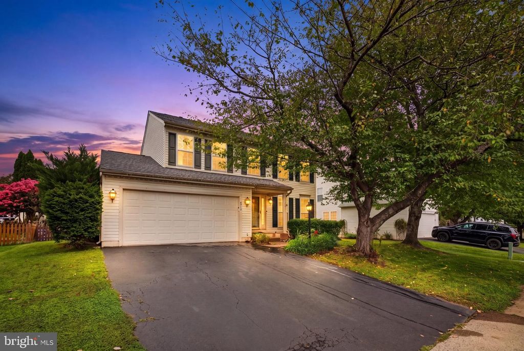 6912 SUSQUEHANNA RD, Gainesville, VA 20155