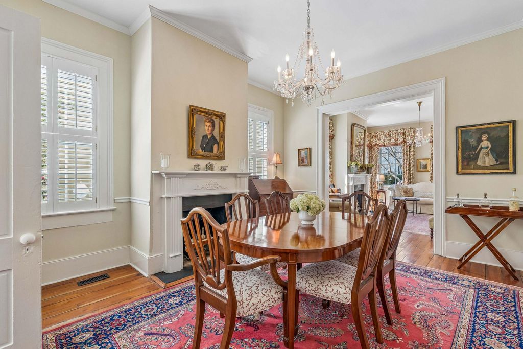 Image 23 of property listing at 38 Savage Street, Charleston, SC 29401