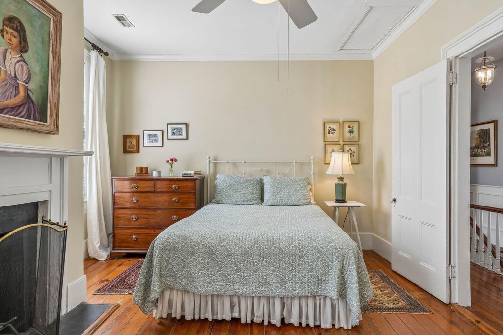 Image 32 of property listing at 38 Savage Street, Charleston, SC 29401