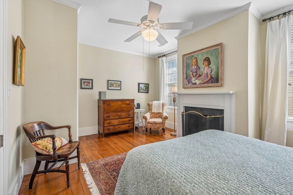 Image 33 of property listing at 38 Savage Street, Charleston, SC 29401