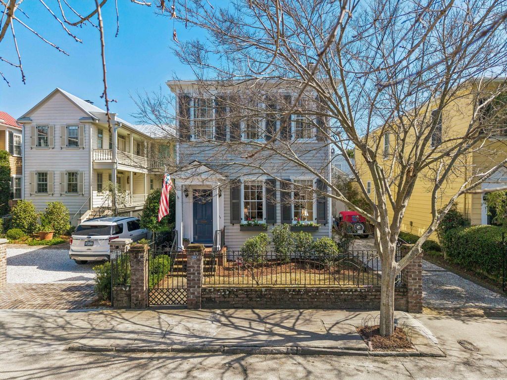 Image 46 of property listing at 38 Savage Street, Charleston, SC 29401