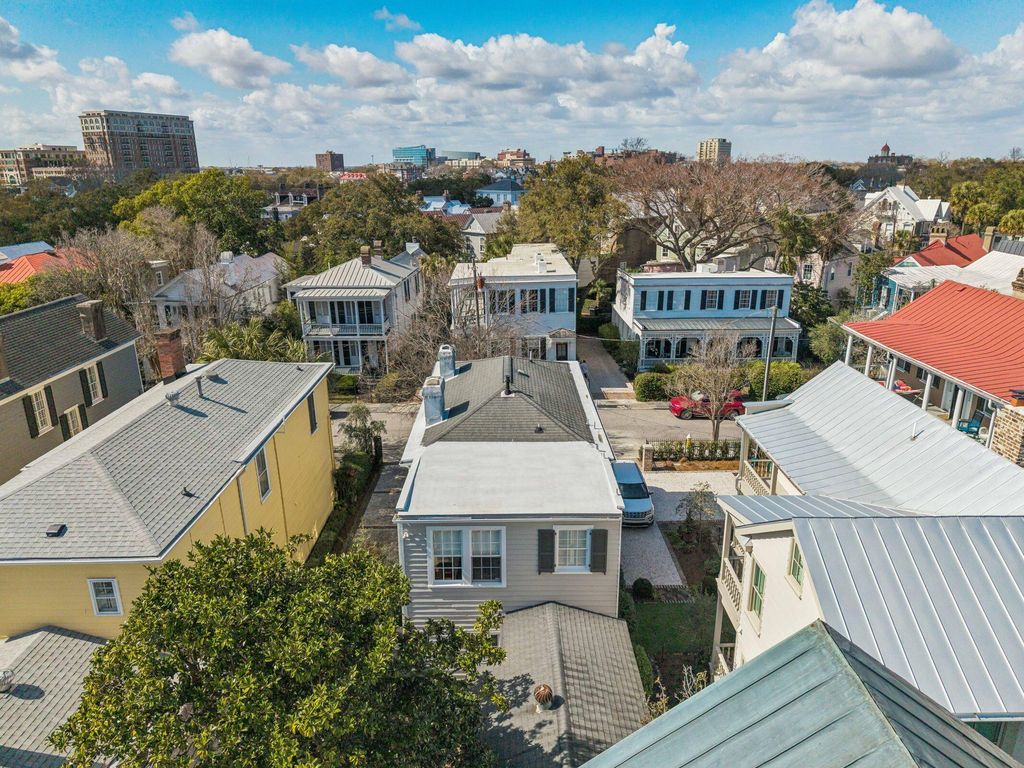 Image 50 of property listing at 38 Savage Street, Charleston, SC 29401