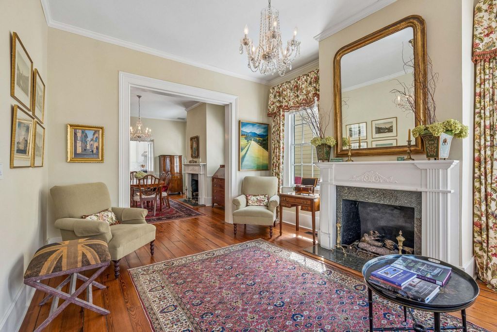 Image 7 of property listing at 38 Savage Street, Charleston, SC 29401