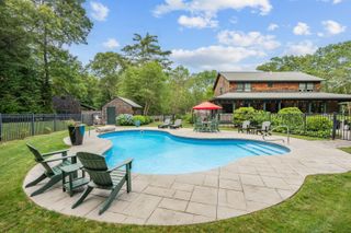 9 Tawny Avenue, Centerville, MA 02632