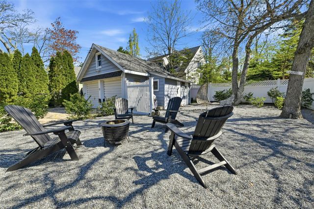 46 Beach Road, Laurel, NY 11948