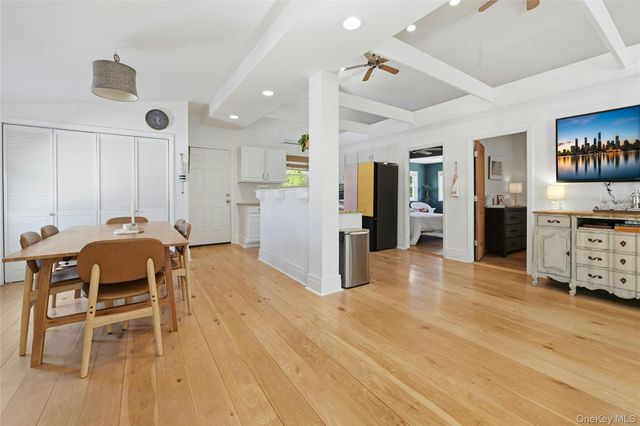 46 Beach Road, Laurel, NY 11948