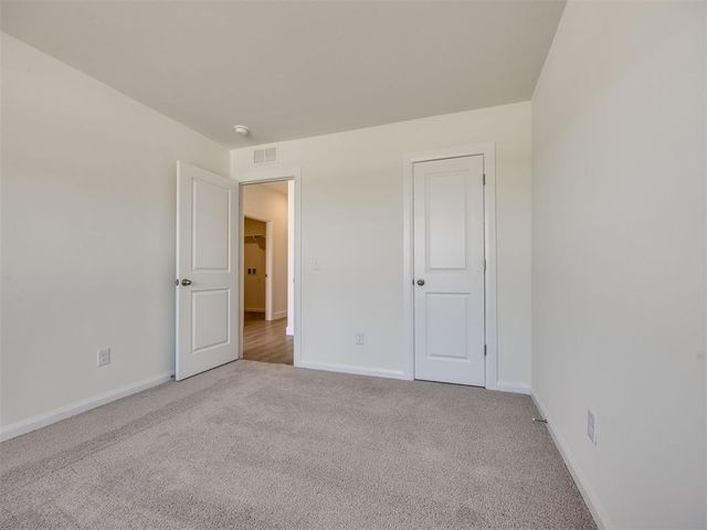 1842 Brush Creek Way, Newcastle, OK 73065